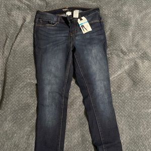 Time and Tru Skinny Jean